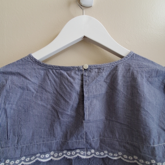 J Crew Cotton woven top with embroidery  with bell sleeve, XS - Picture 7 of 9